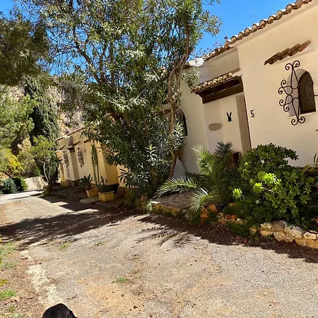 Casa Halcon *